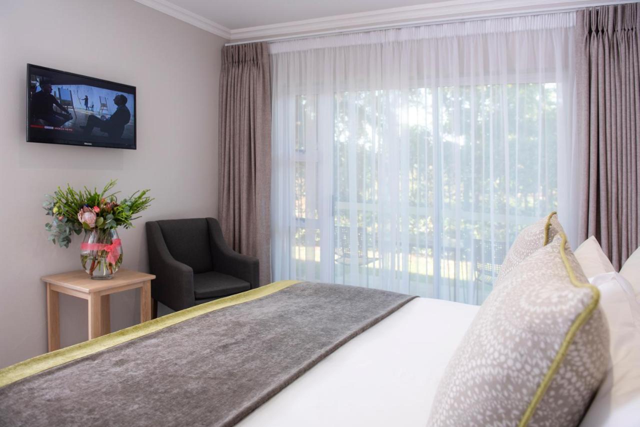 Palm Park Hotel 3*